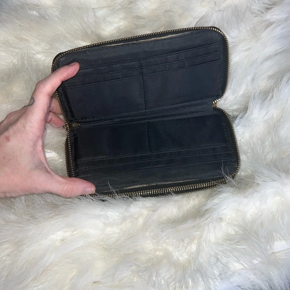glossy wristlet